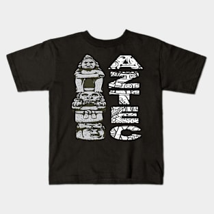 Aztec statues religion Kids T-Shirt